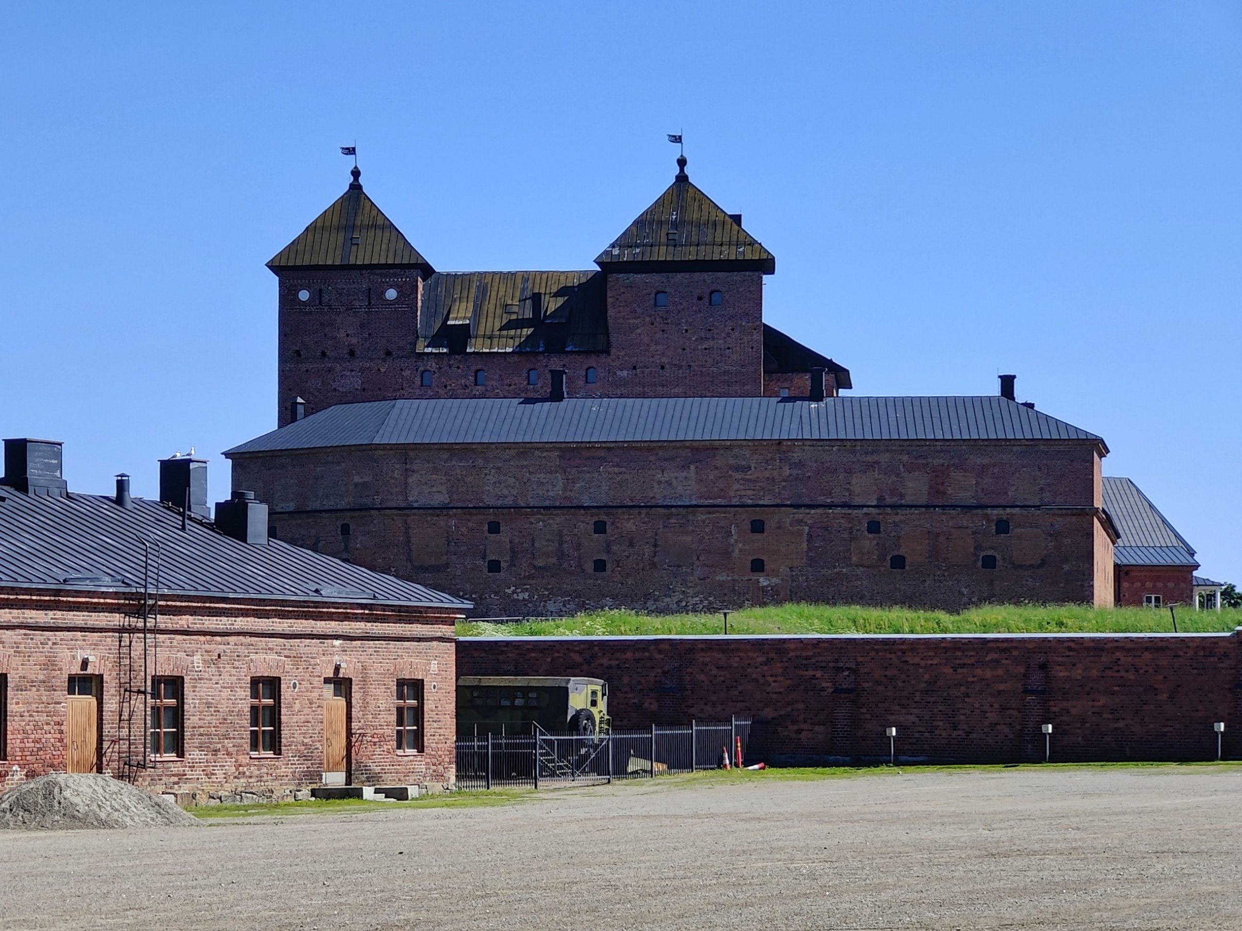 Keskiaikainen Hämeen linna – 